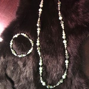Green and dark metal bracelet and necklace set